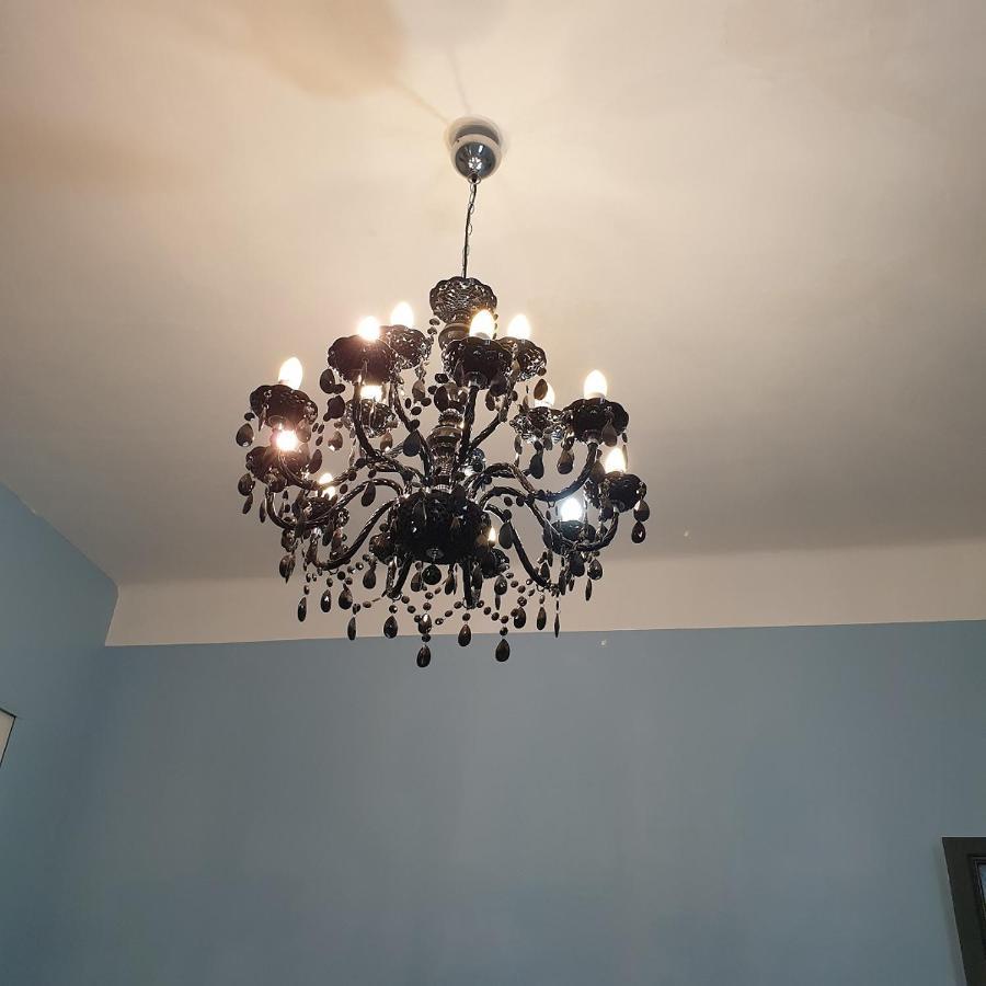 Appartement Intra Muros 8 Personnes Climatise Wifi Stationnement Facile Avignon Exterior photo